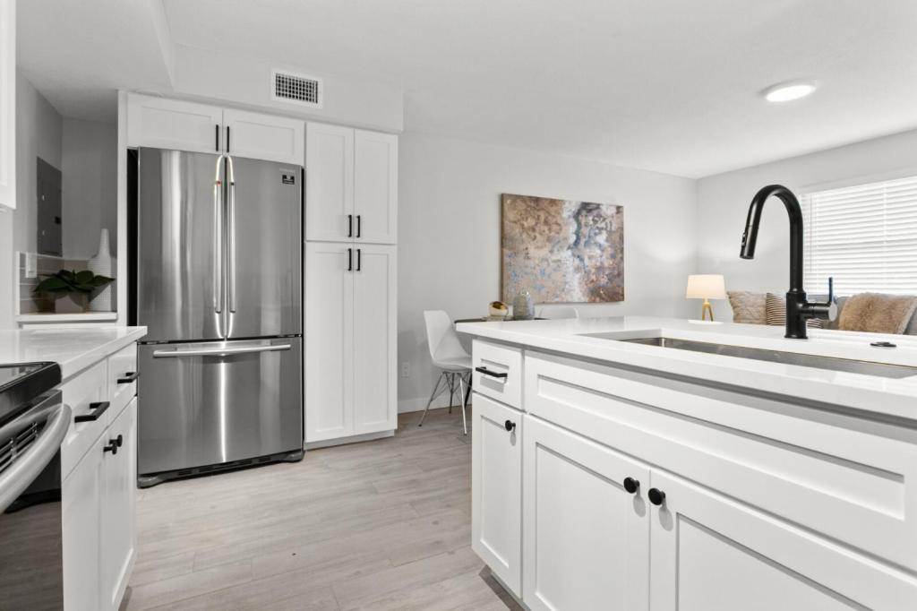 University Serenity Suites Tampa Esterno foto