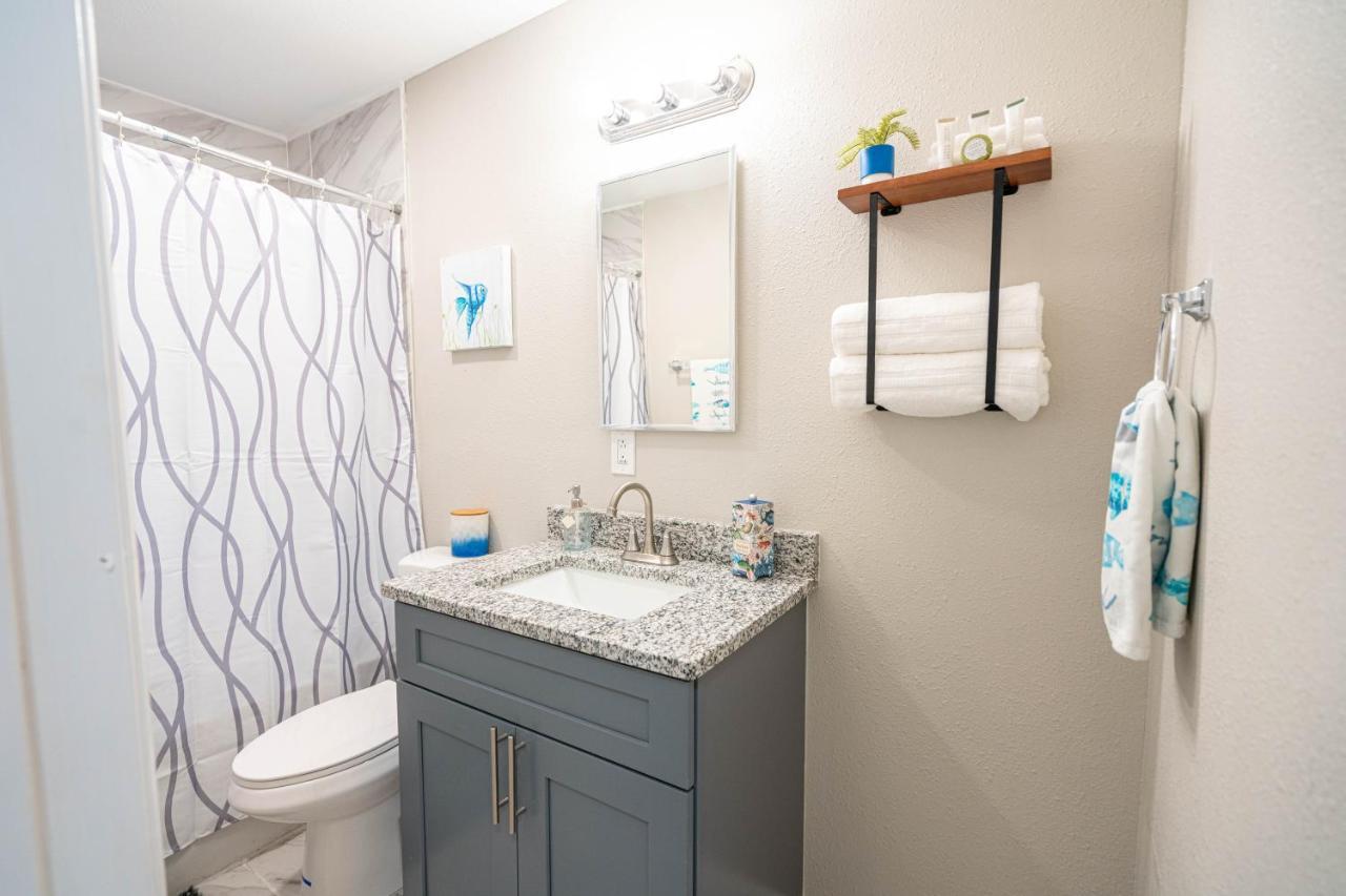 University Serenity Suites Tampa Esterno foto