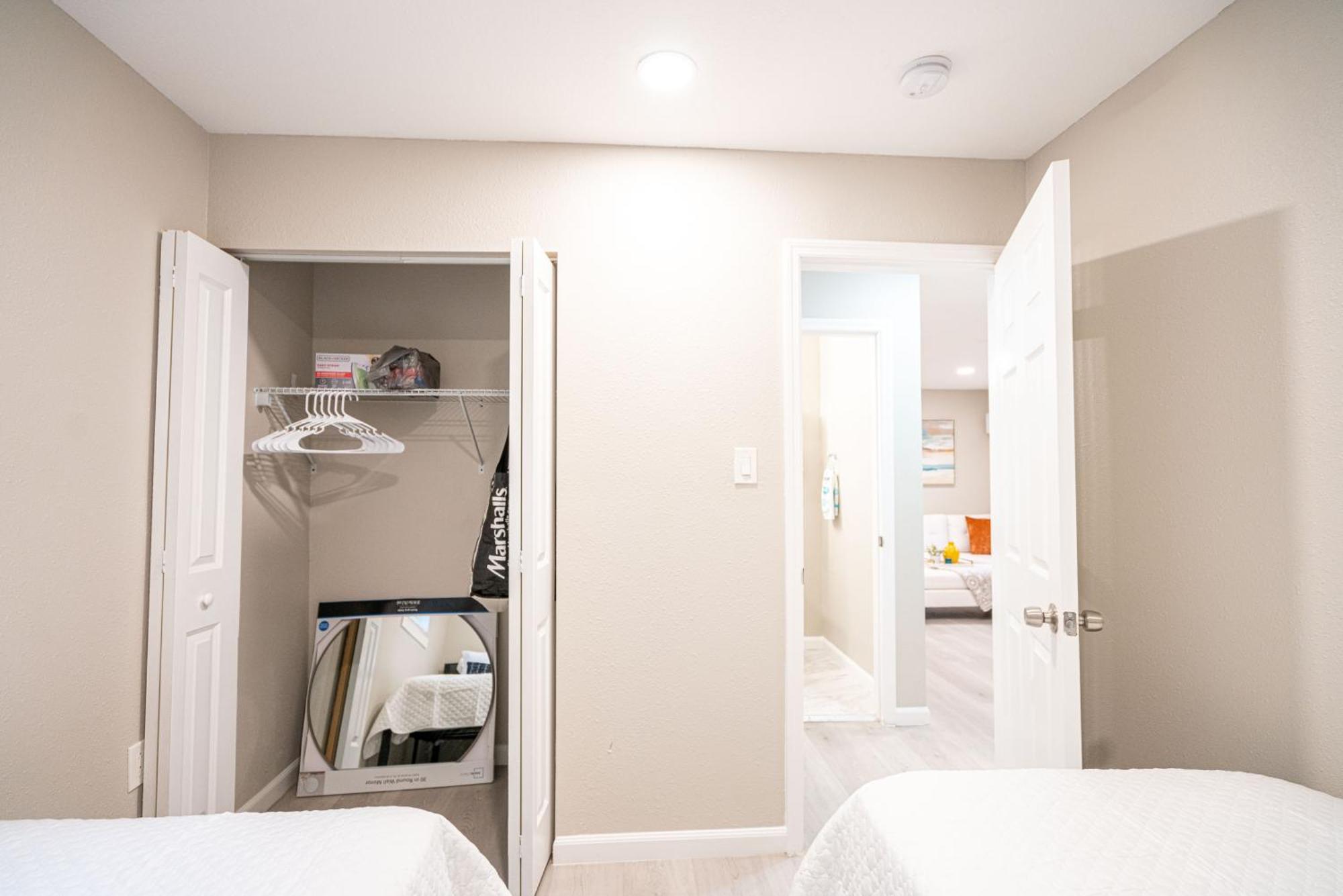 University Serenity Suites Tampa Esterno foto