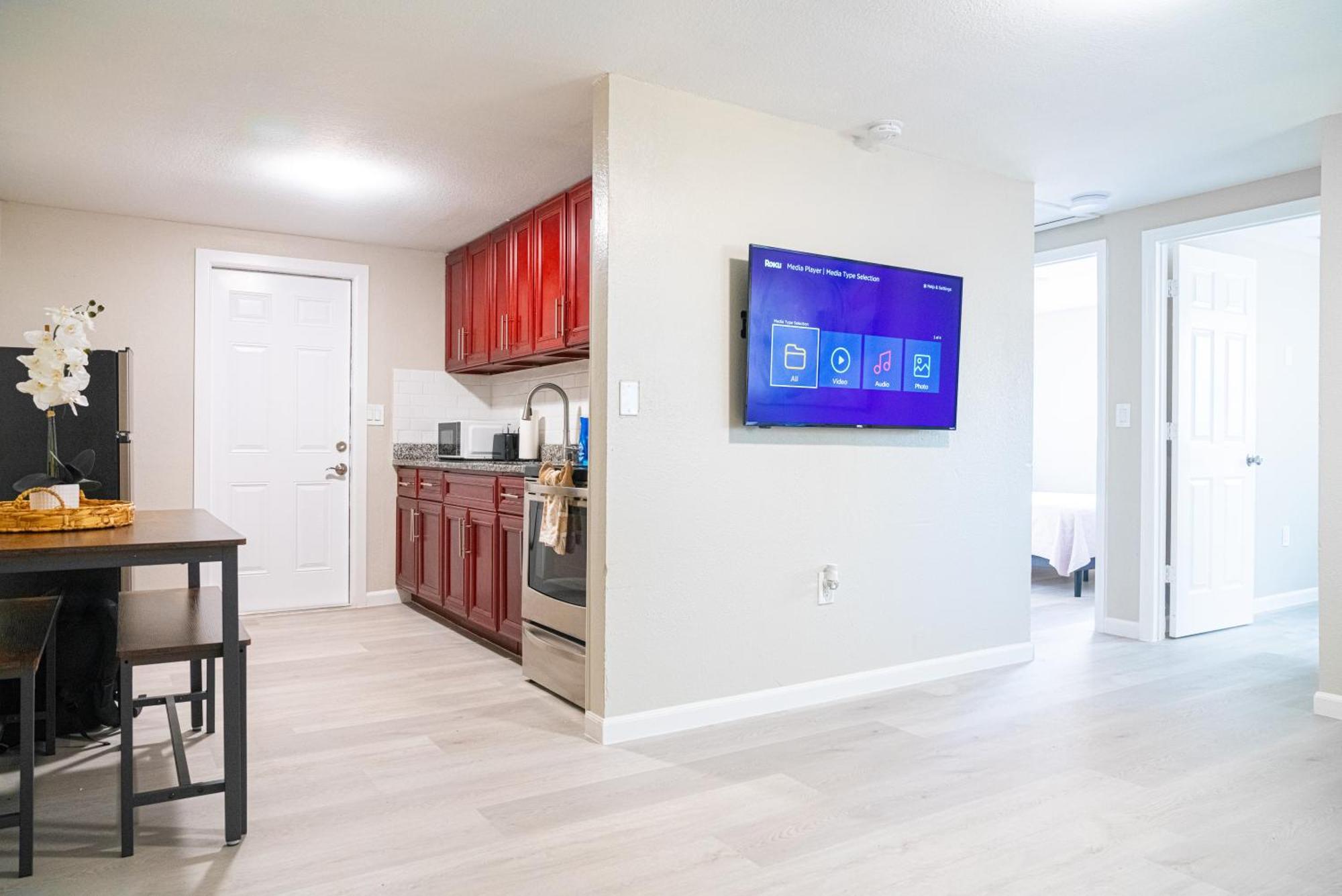 University Serenity Suites Tampa Esterno foto